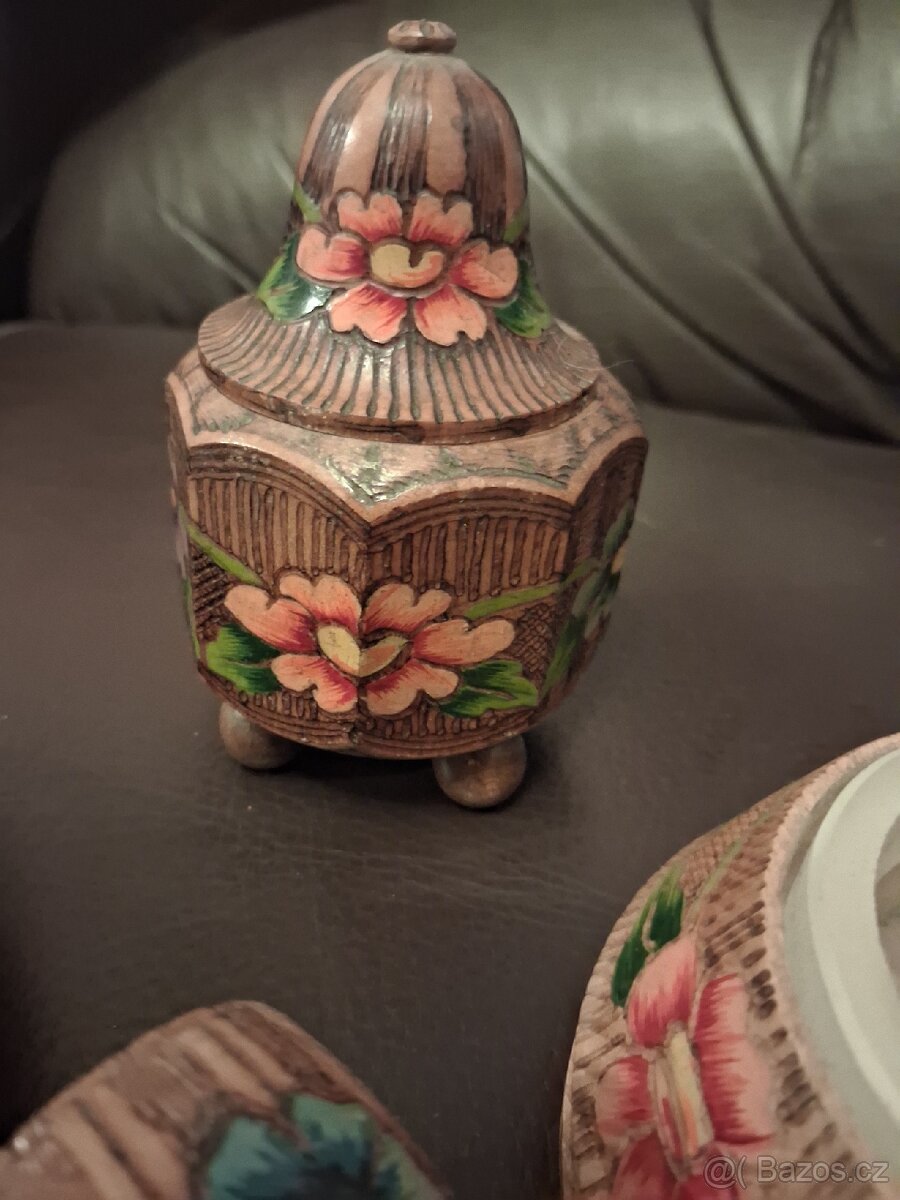 Chalupařské dřevěné starožitné dekorace - 5