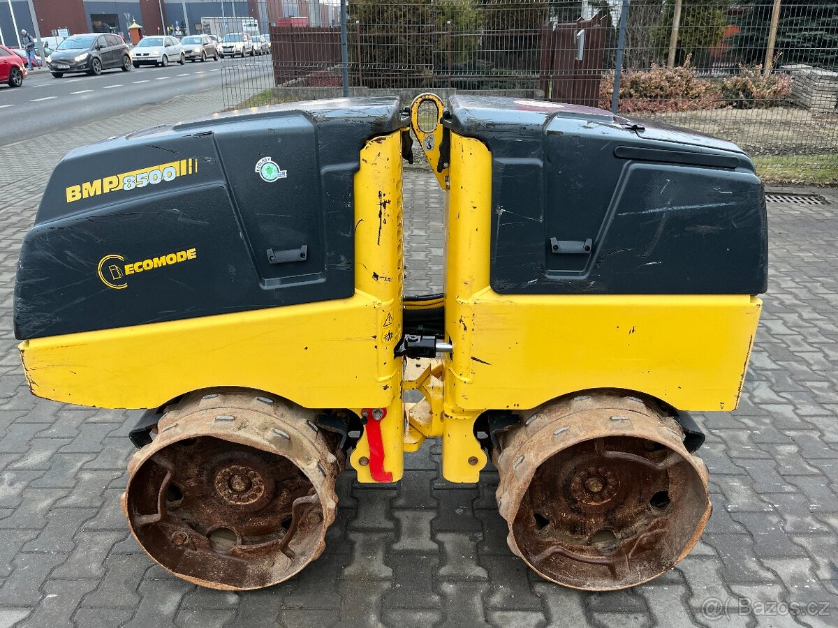 Vibrační válec jezkovy Bomag BMP 8500, 405mth, Wacker Neuson - 5