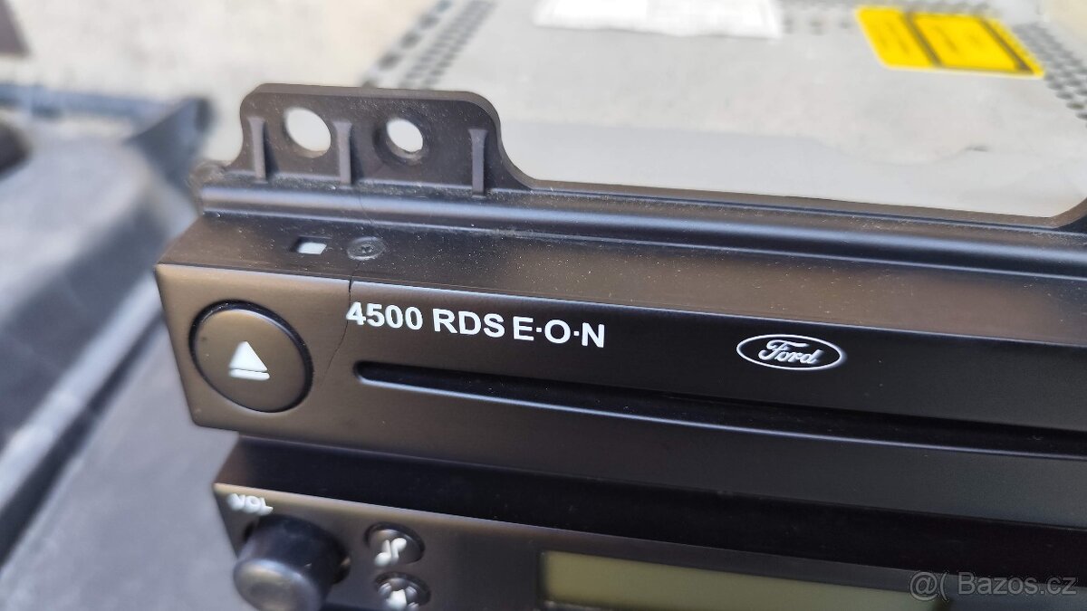 Autorádio Ford 4500 RDS - 5