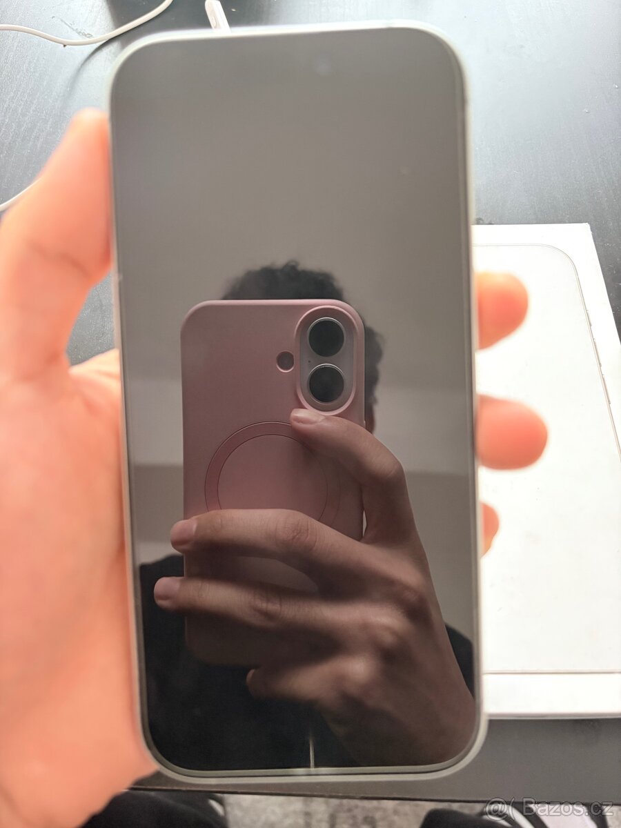 iPhone 17 white storage 256GB - 5