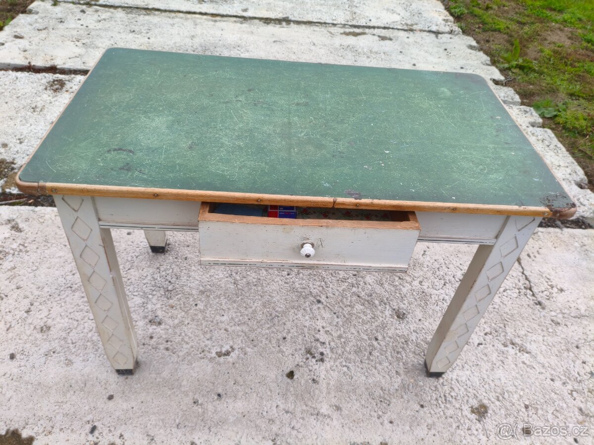 Starožitný jídelní stůl se šuplíkem - 5