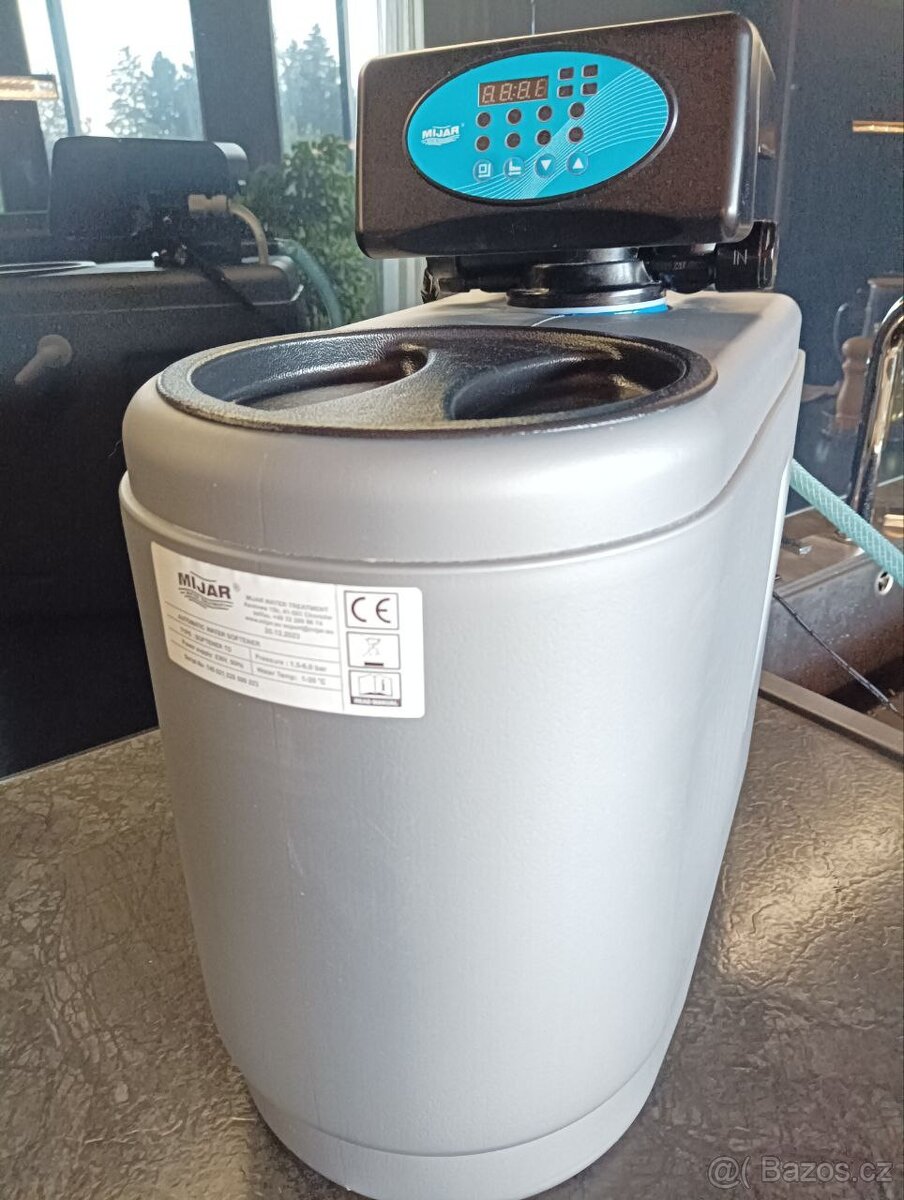 Změkčovač vody automatický programovatelný - 5