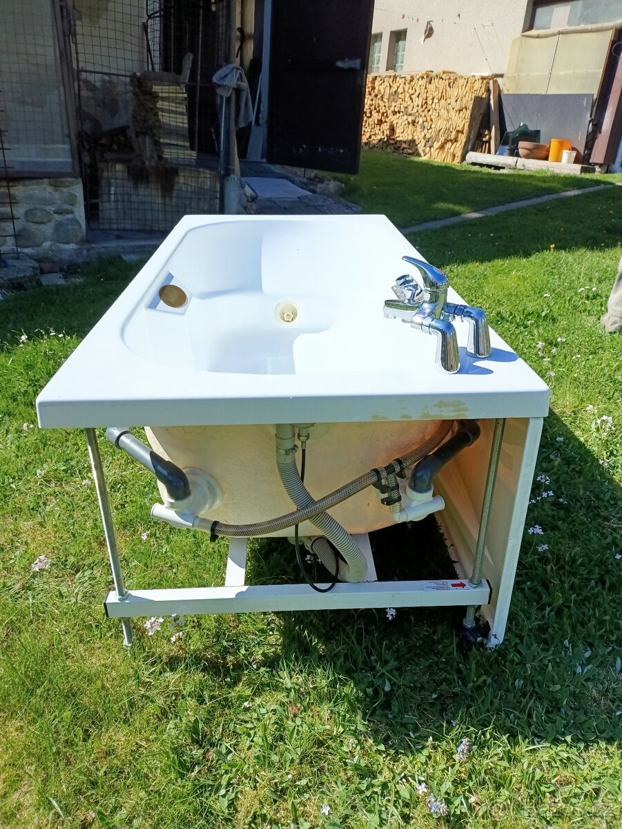 MASÁŽNÍ VANA org.JACUZZI - 5