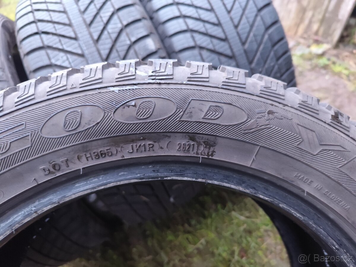 Zimní / letní pneu 235/50/17 - 5