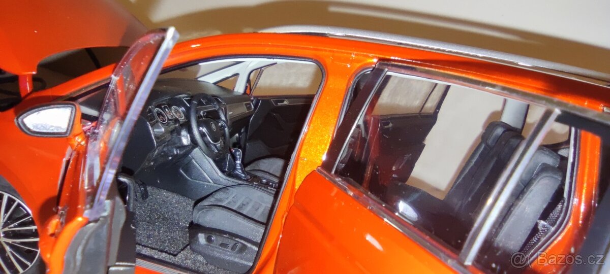 VW Touran 1:18 - 5