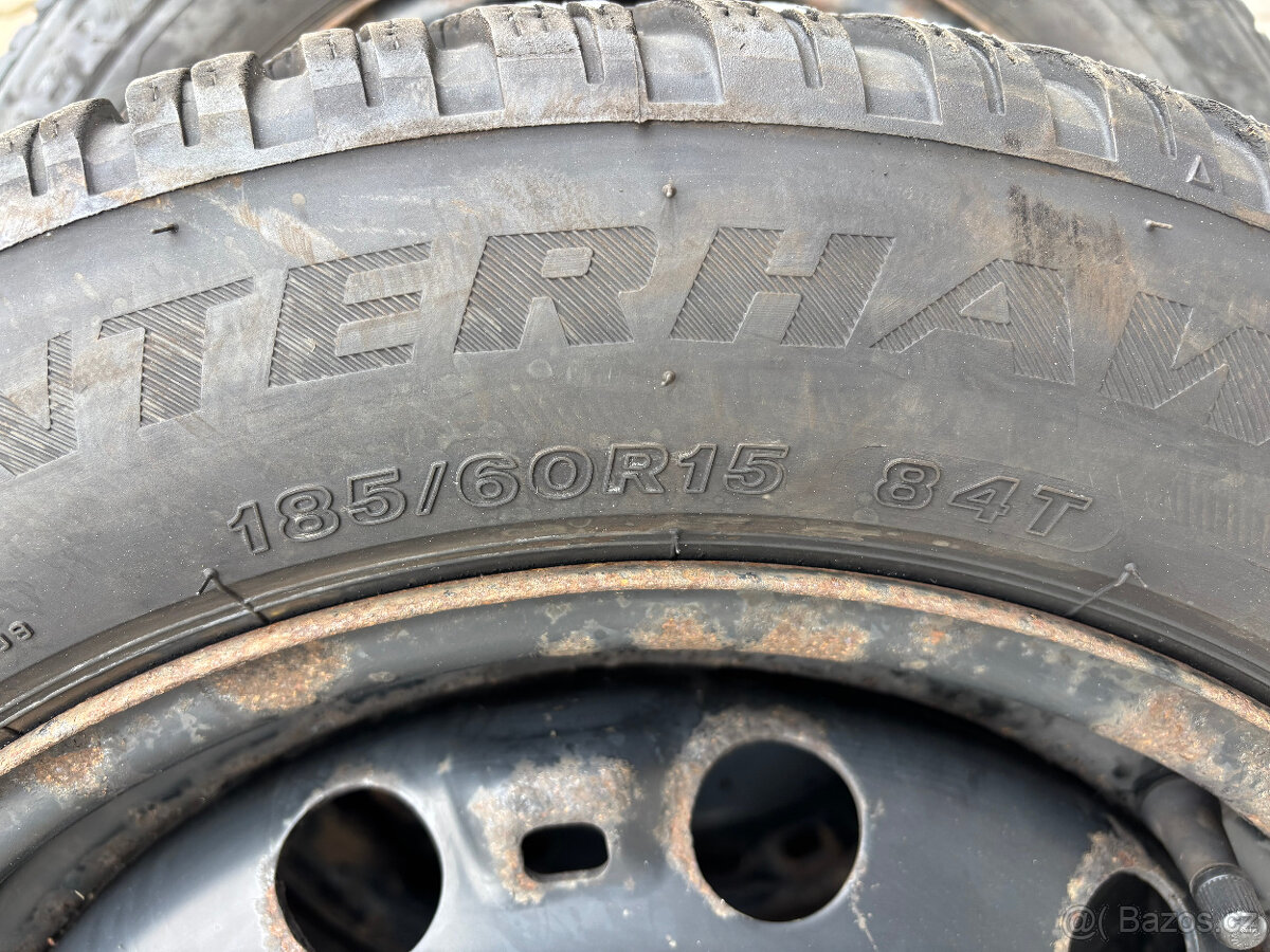 Škoda Rapid a ostatní koncern,zimní kompl.kolo 15 - 5