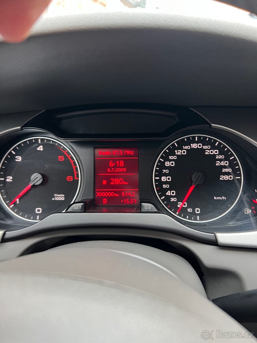 Audi a4 b8 2009 - 5