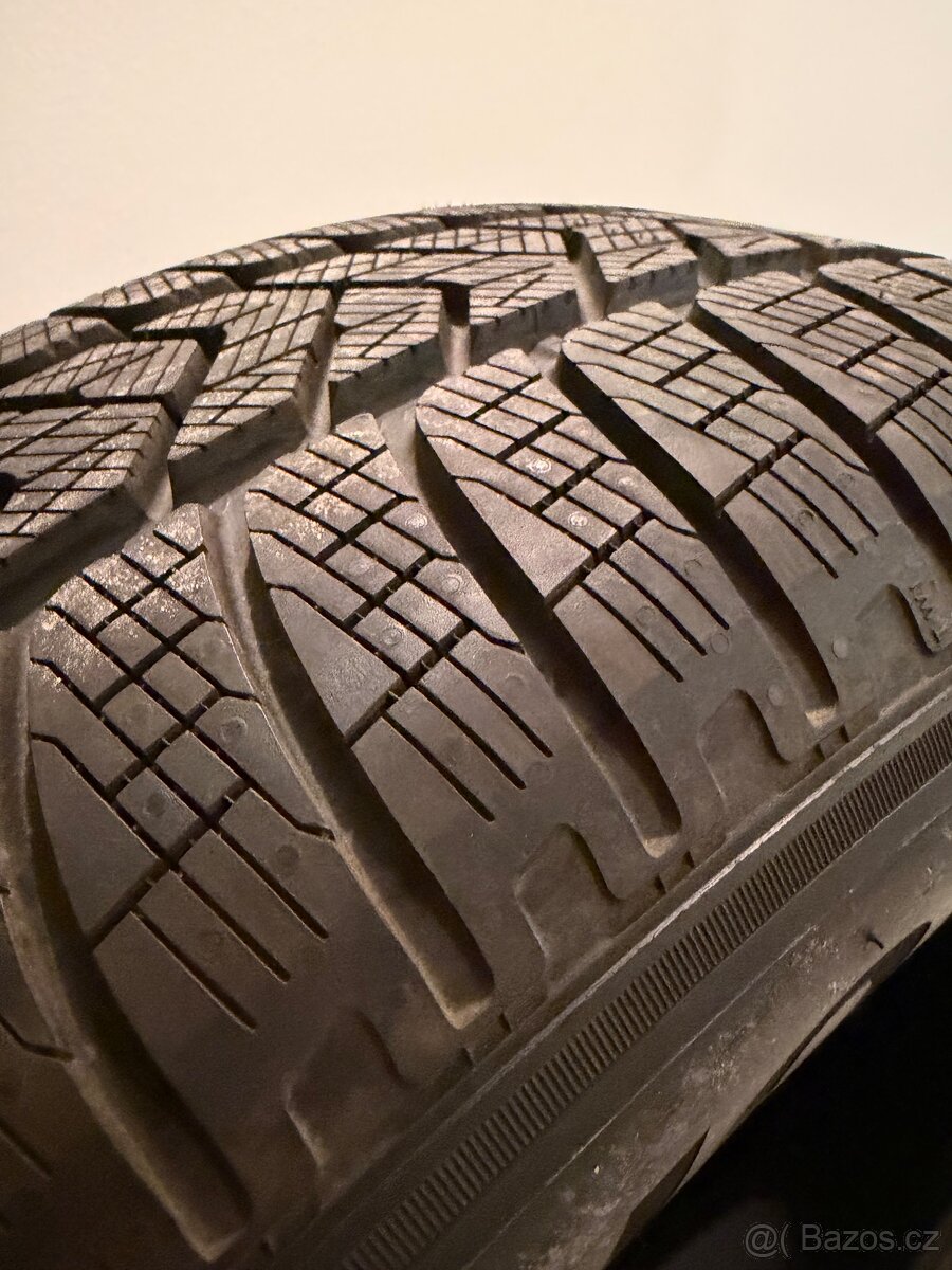 Pirelli Scorpion 255/60 R20 - 5