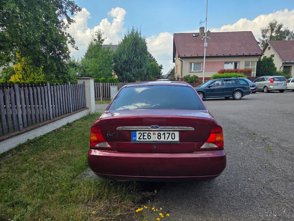 Ford Focus, 1.8 Ghia - 5