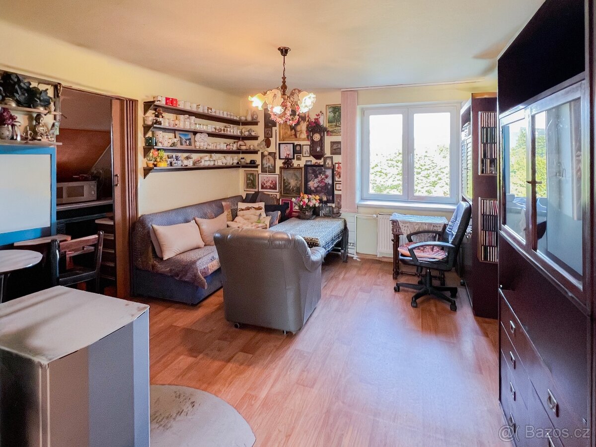 Prodej dvougeneračního domu ve Švihově - 5