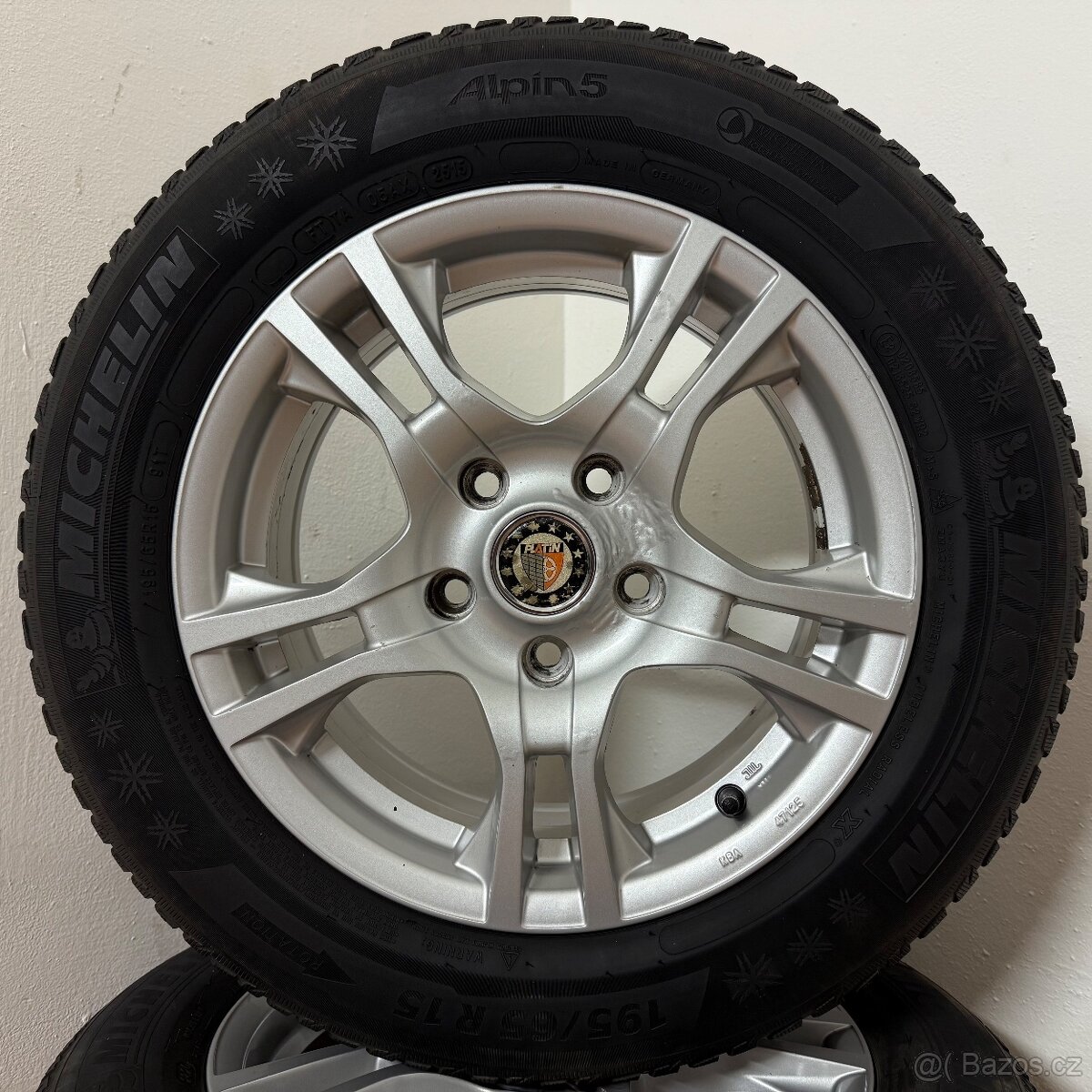 MAZDA/HYUNDAI/KIA 5x114,3 R15 ET45+ZIMNÍ 195/65R15 - 5