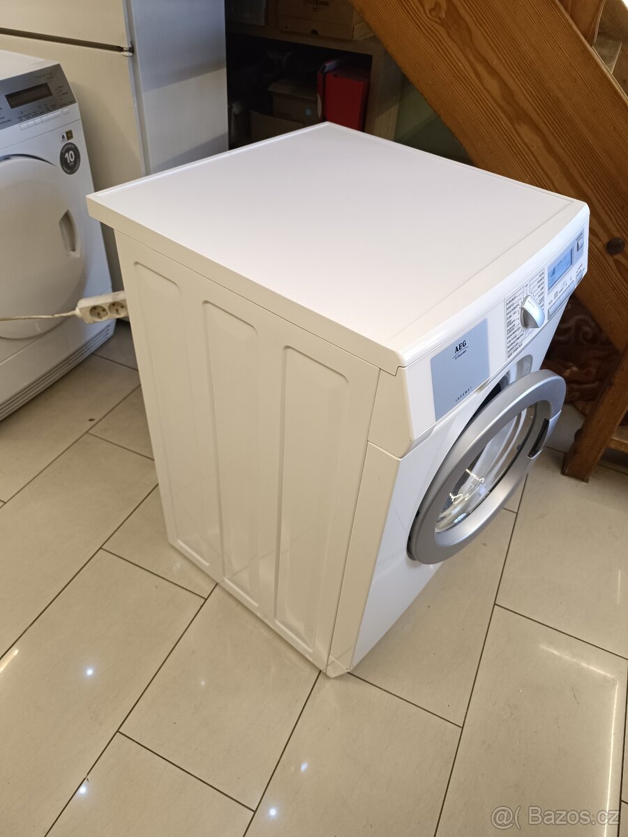 Krásná pračka AEG na 7 kg - 5