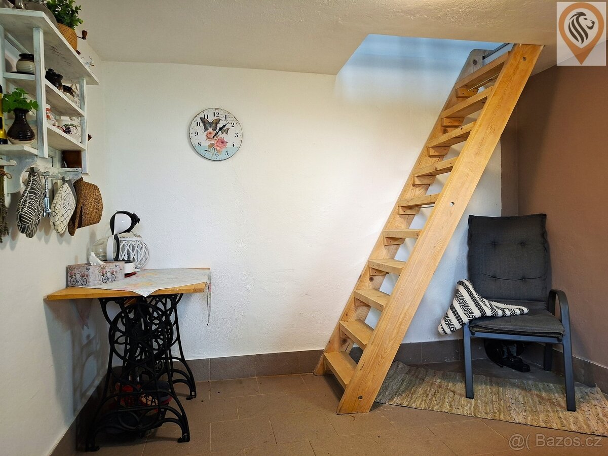 Prodej kompletně zrekonstruované chaty se zahradou – rekreač - 5