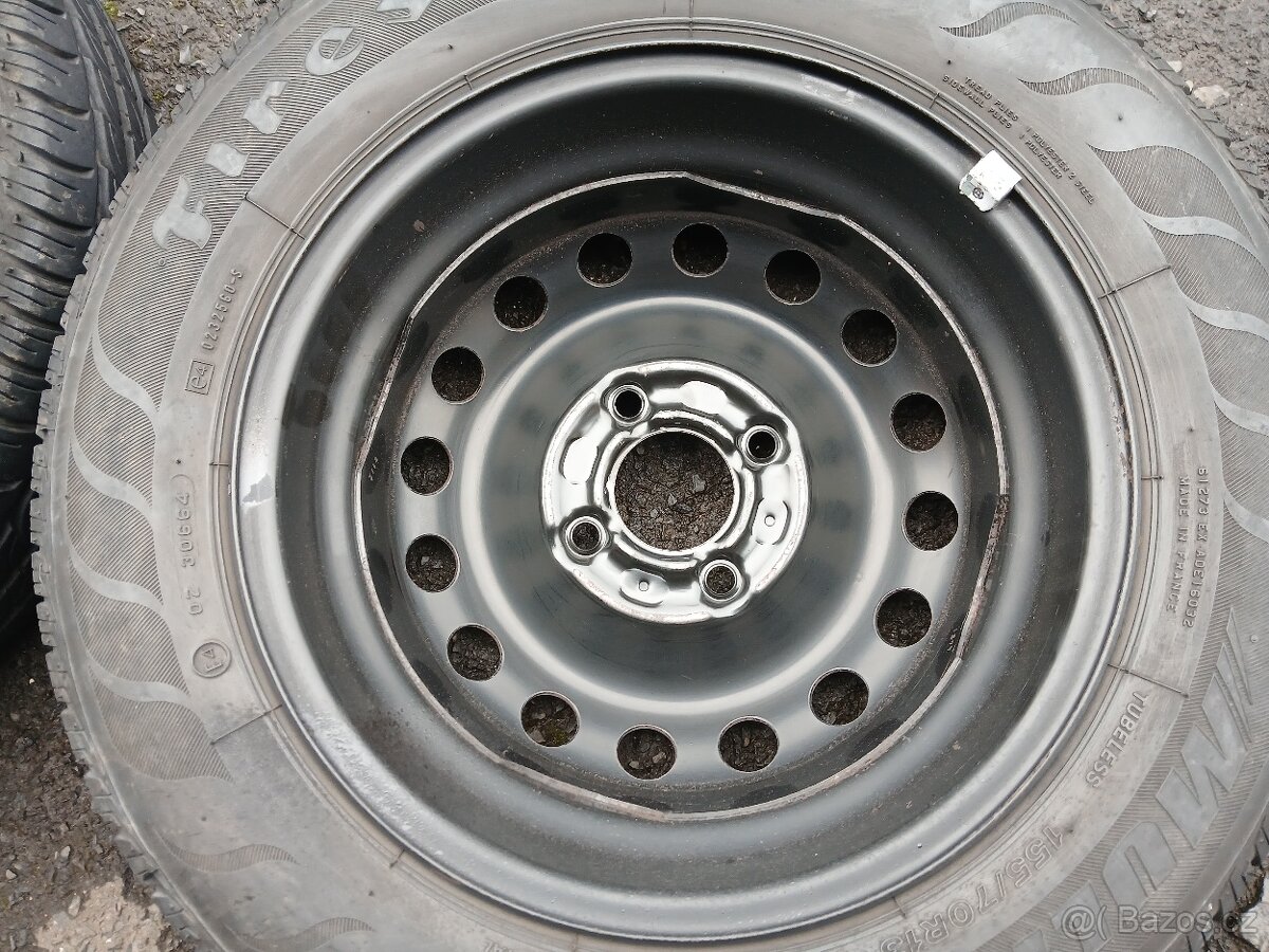 Prodám sadu kol Renault 155/70R13 letní - 5