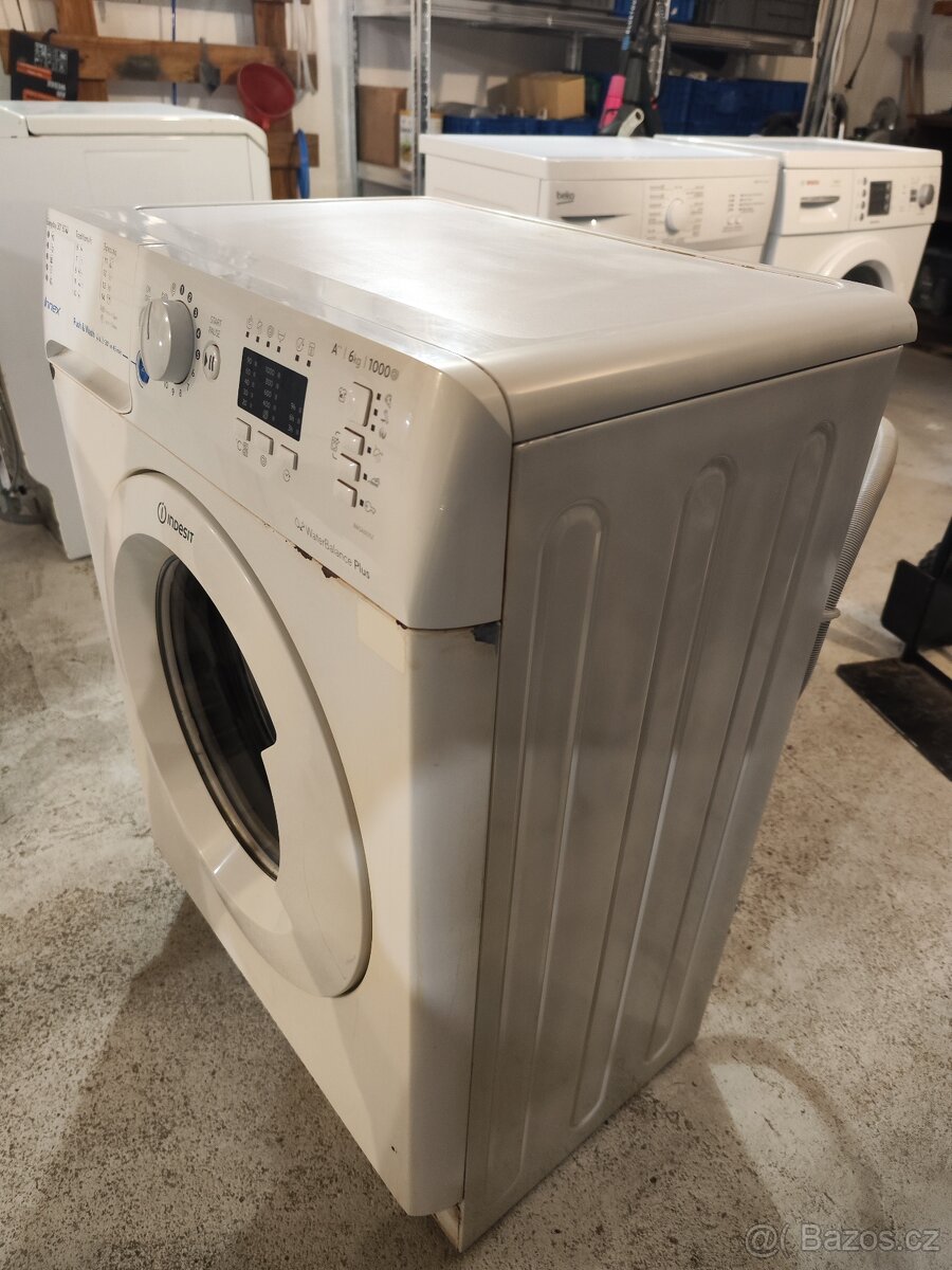 Pračka Indesit - 5