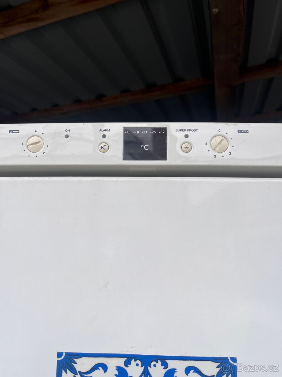 Lednice kombinovaná s mrazákem- LIEBHERR - 5