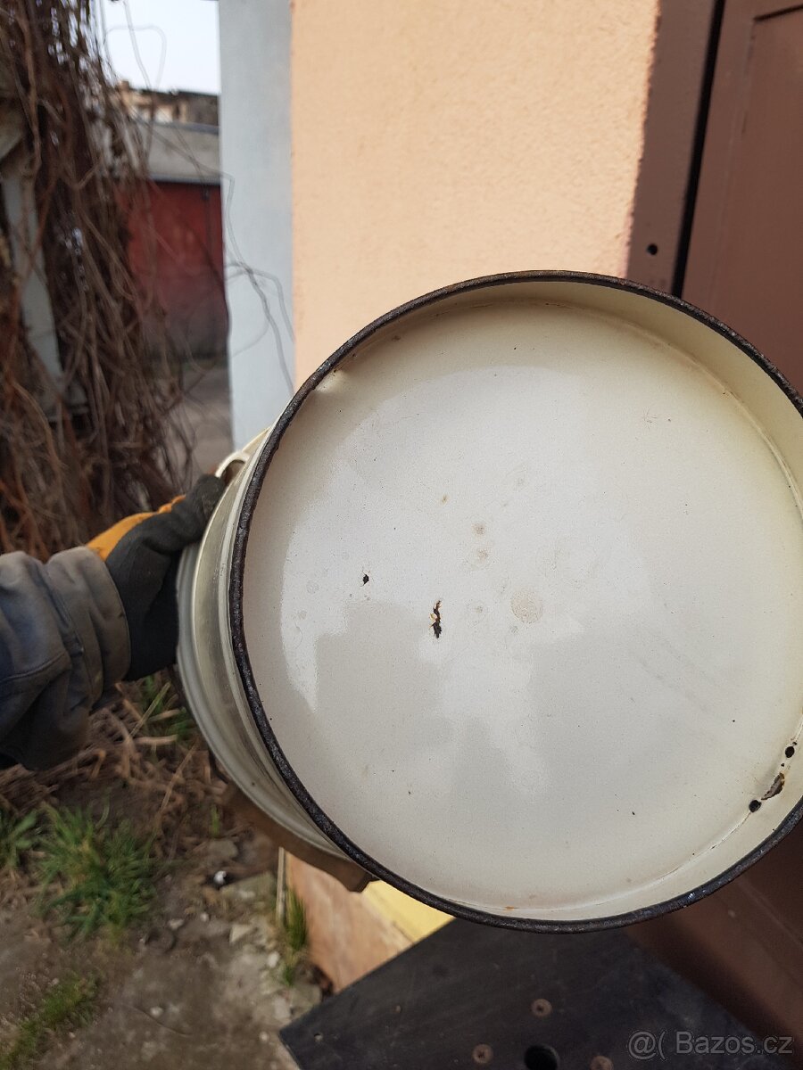 Smaltovaný kýbl - 5
