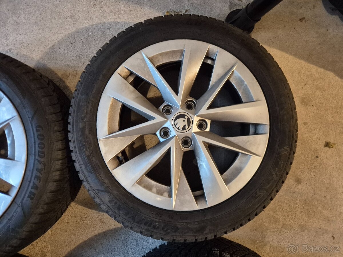 ALU kola ŠKODA"Rotare"ET46 5x112 Zimní pneu 205/55/R17 - 5