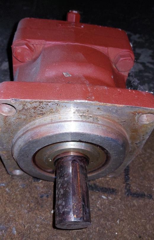 Díly na Tatra 815, 148 Praga V3S a Liaz za 500 - 5