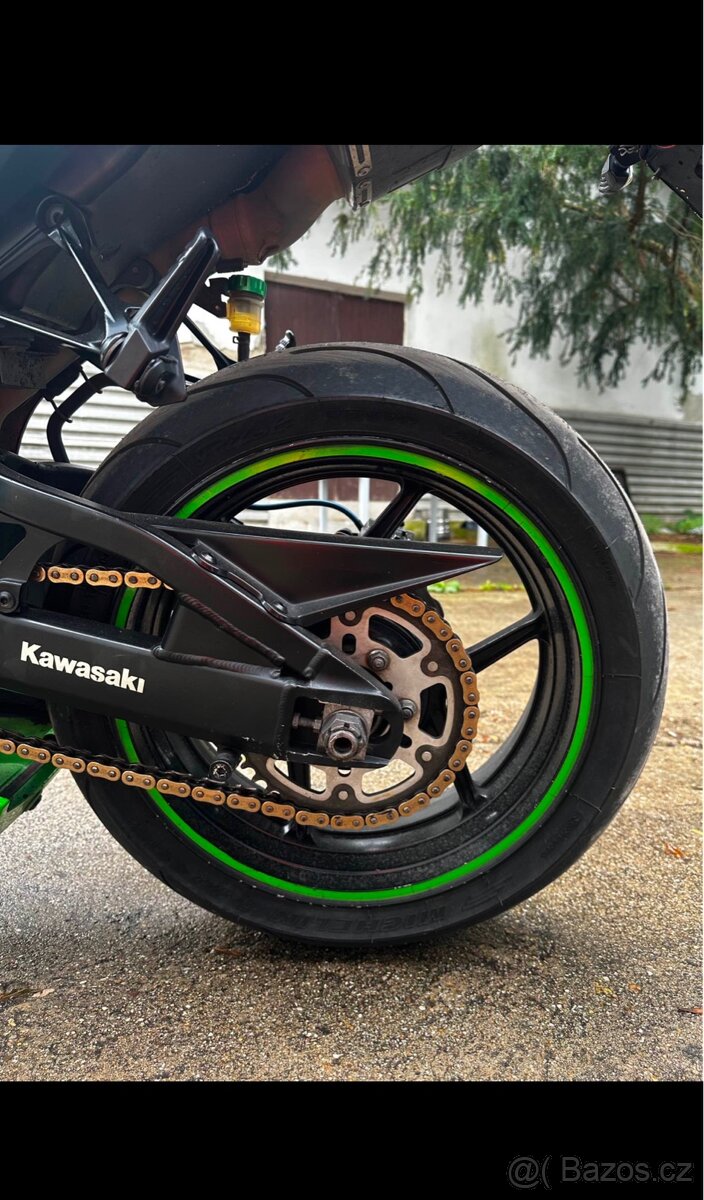 Kawasaki zx6r - 5