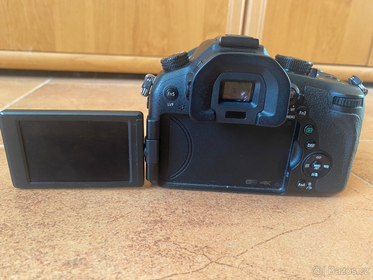 Panasonic Lumix DMC FZ-1000 - 5