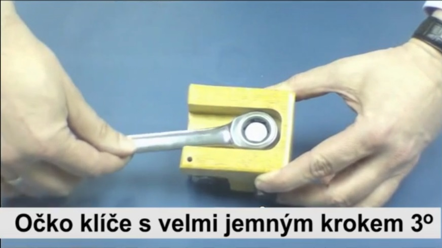 Sada 12ti vysoce kvalitních kombinovaných klíčů 8-19 - 5