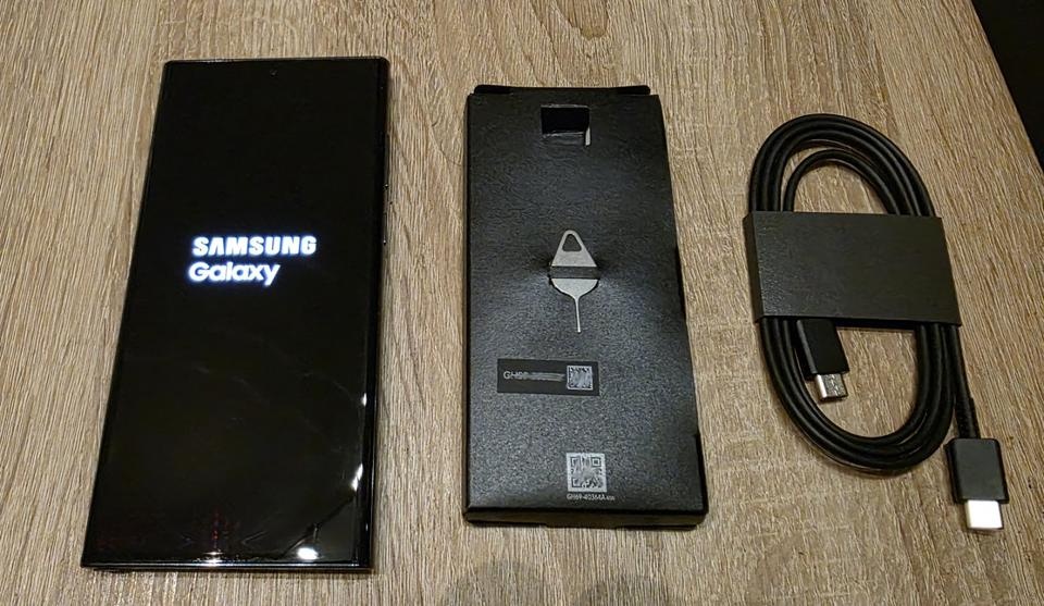 Samsung Galaxy S22 Ultra 5G 12GB/512GB - 5