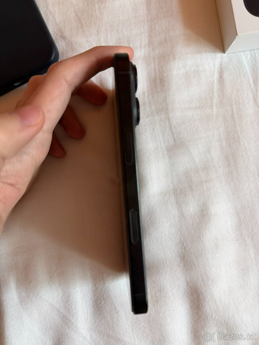 iPhone 16 pro 128 GB - 5