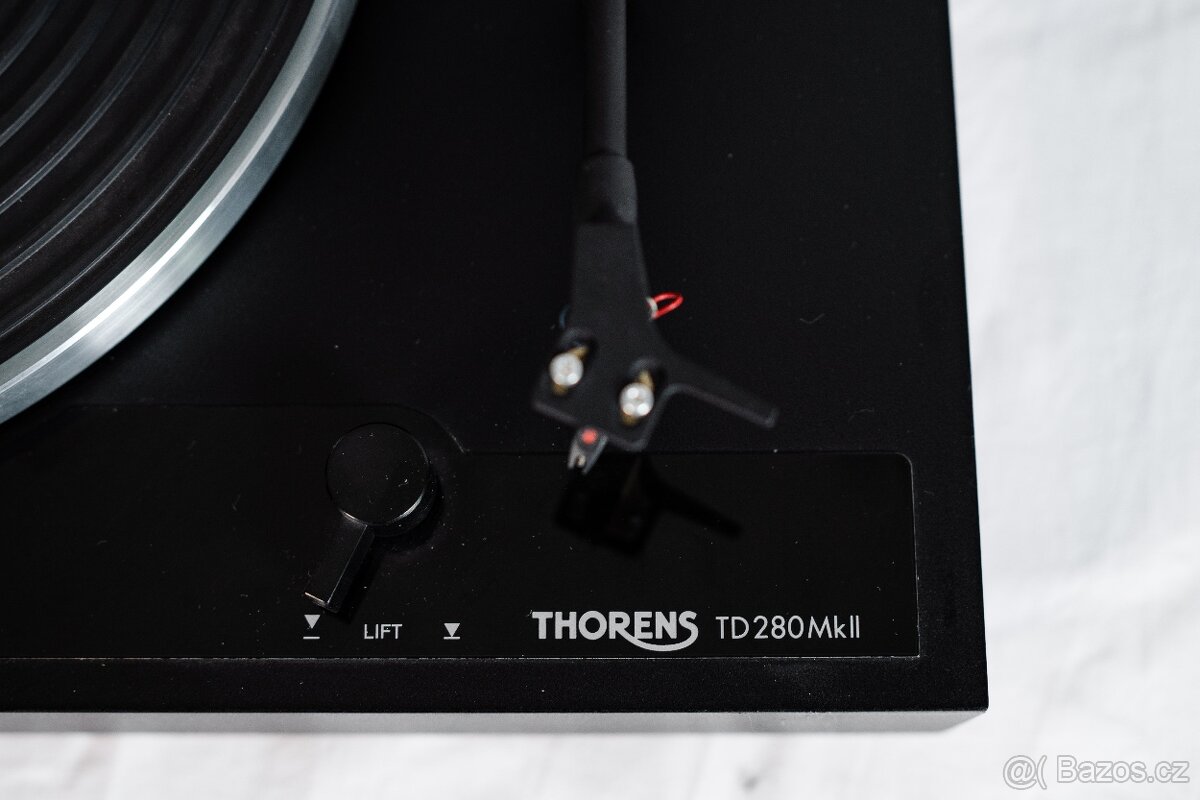 Gramofon THORENS - 5