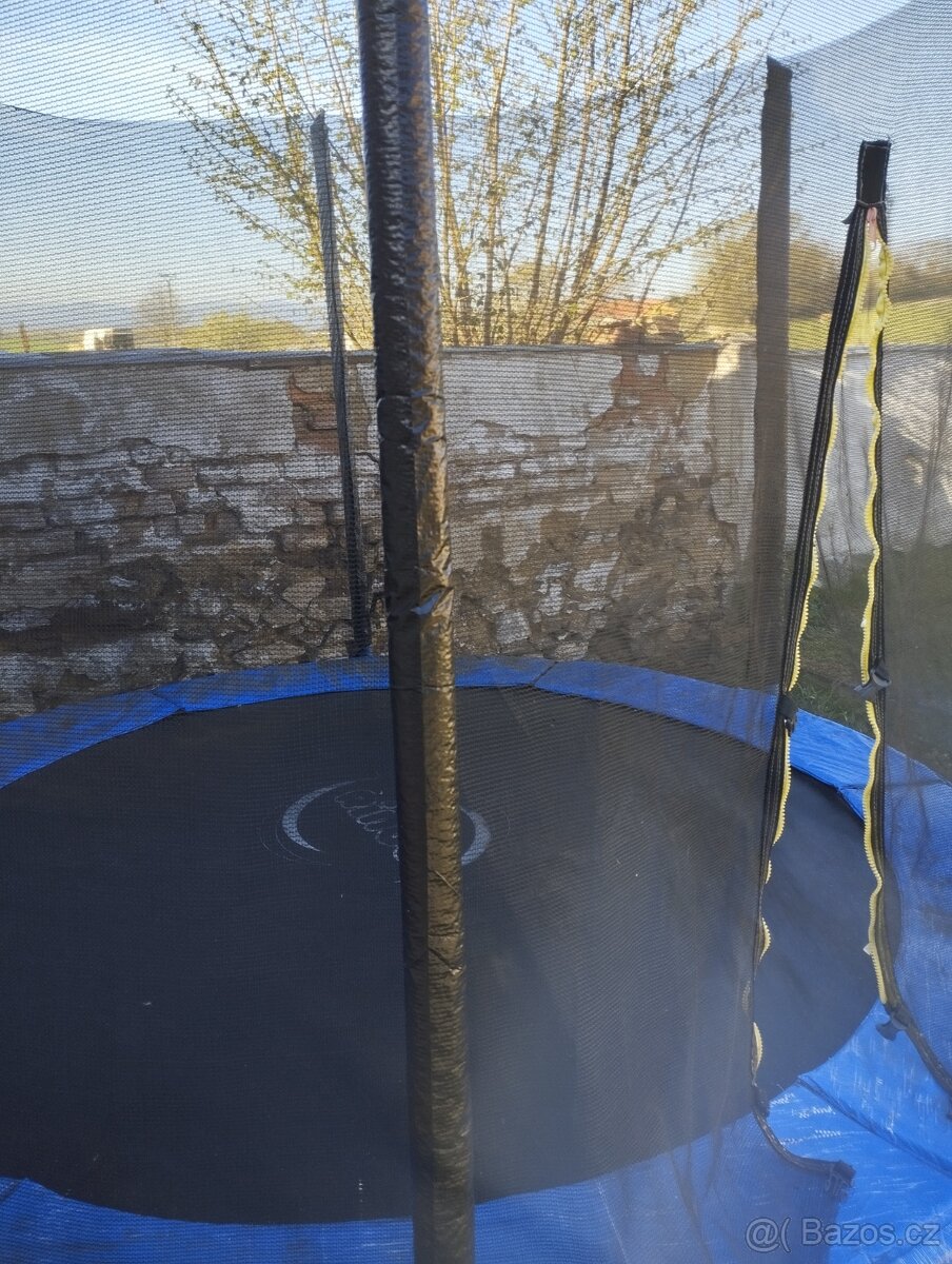 TRAMPOLÍNA 2,4m - 5