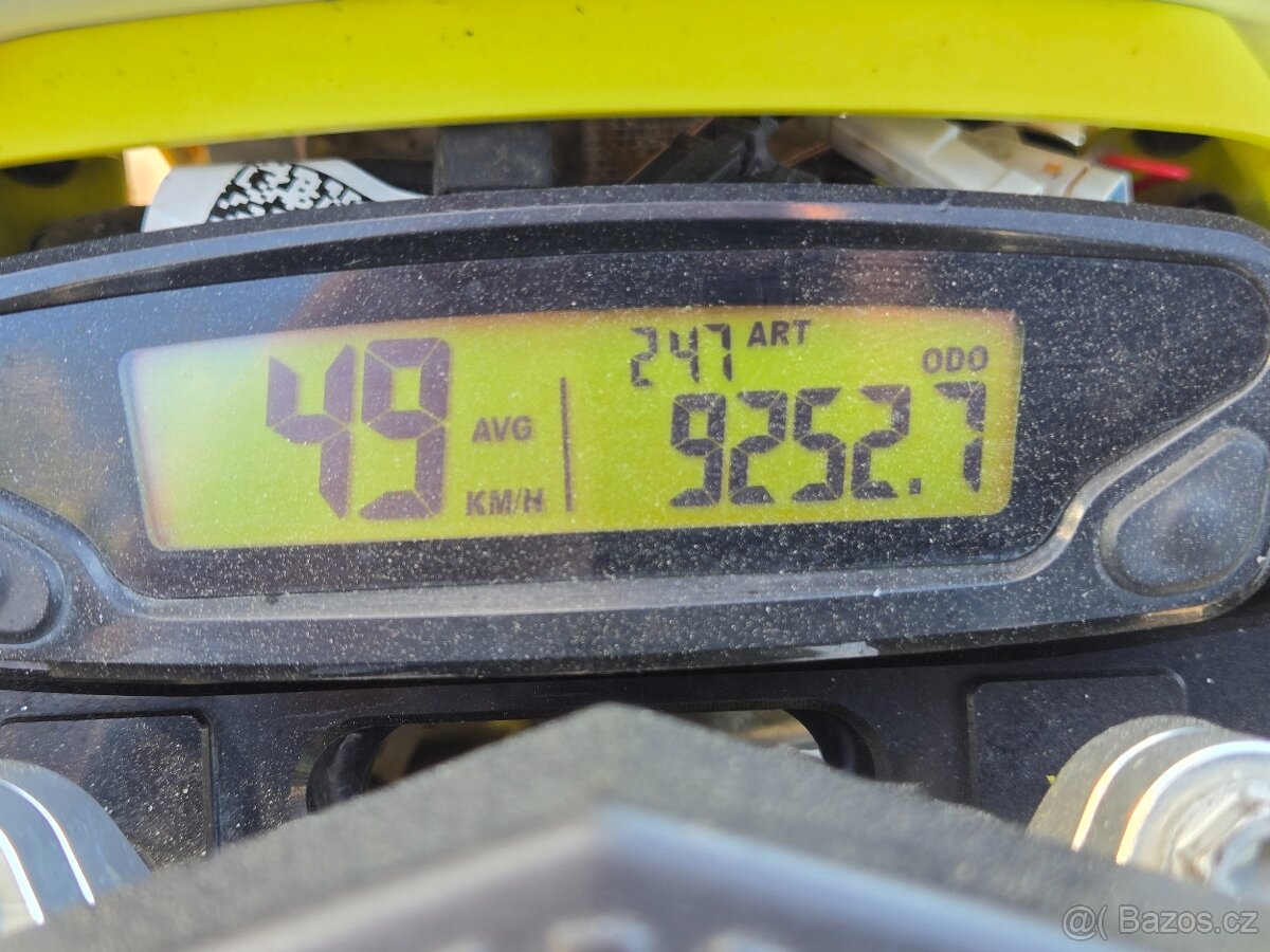 Husqvarna 350f, Akrapovic