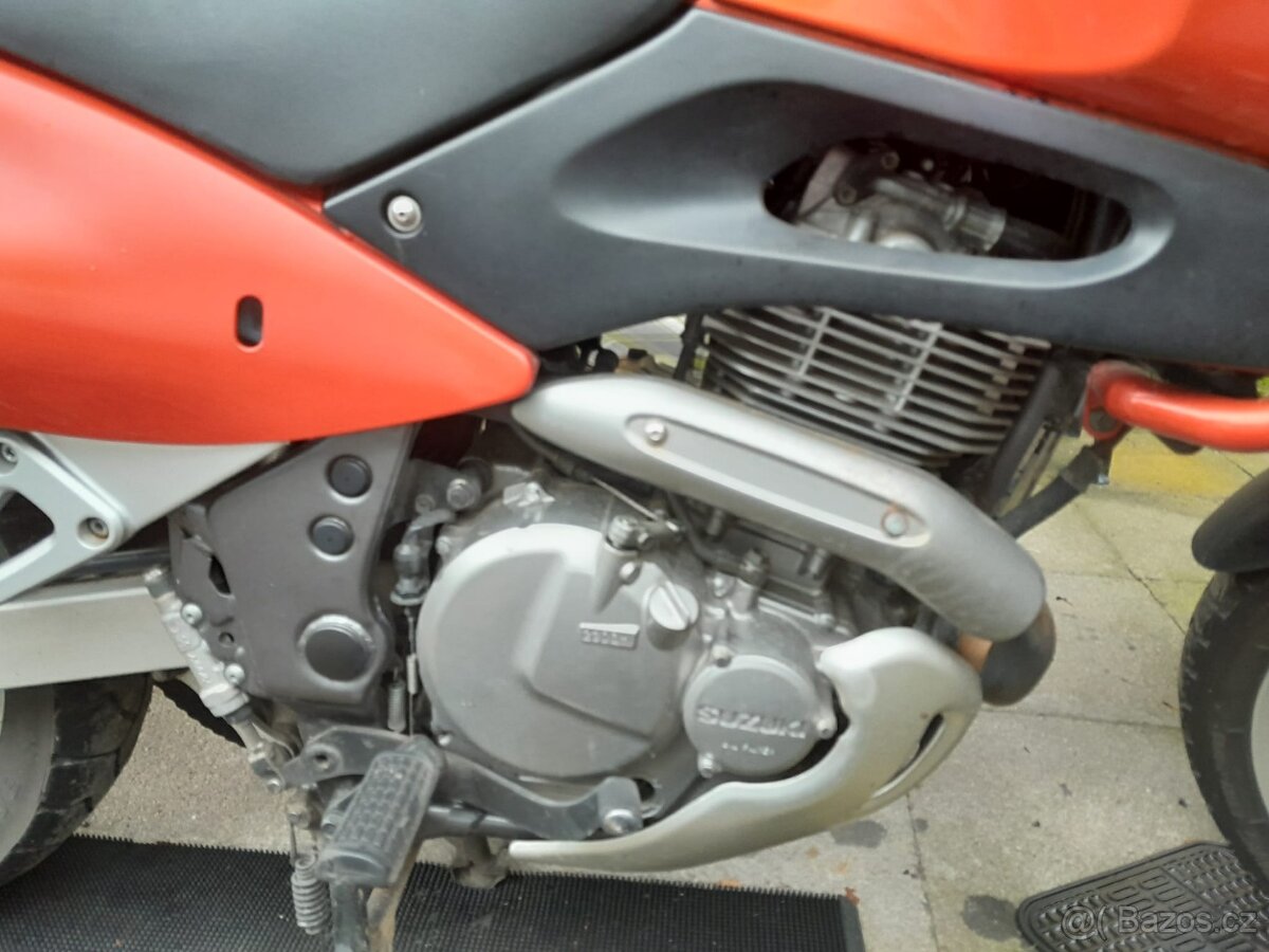 Suzuki XF650 freewind