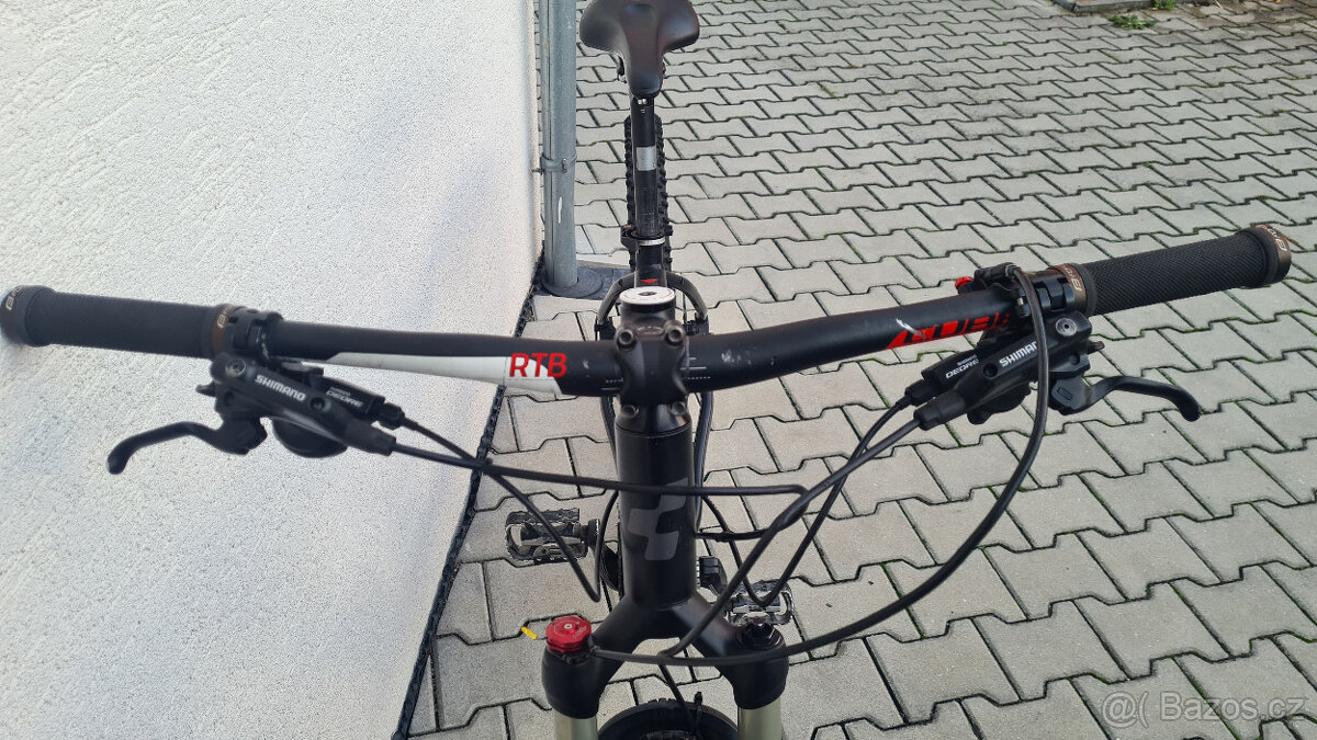 CUBE ACID 29, vzduchová vidlice, Shimano XT, Rám 19 - 5