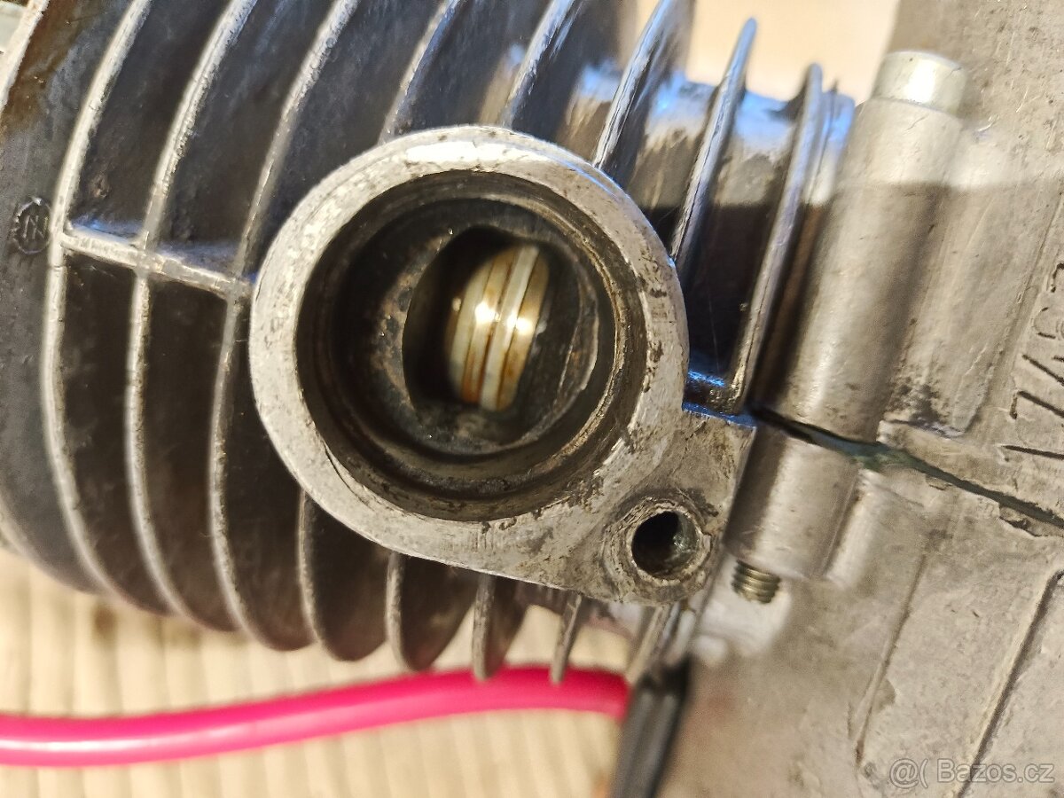 motor stadion S11 - 5