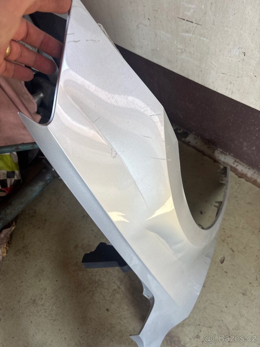 Škoda octavia 3 facelift pravý přední blatník - 5