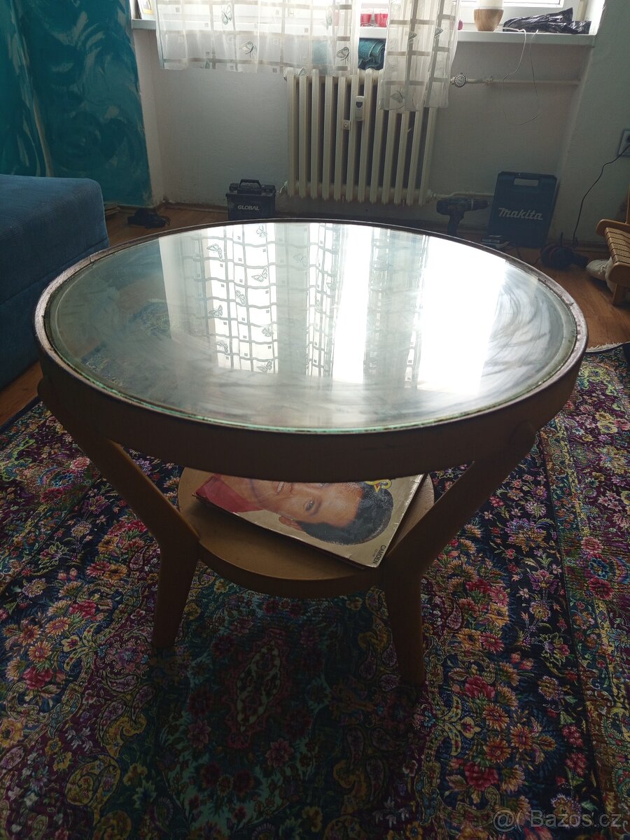 Konferenční stolek - 5