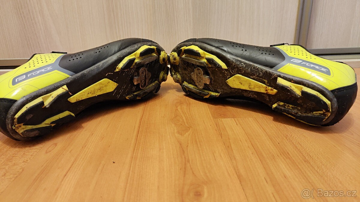 Tretry Force Devil PRO vel. 42 - 5