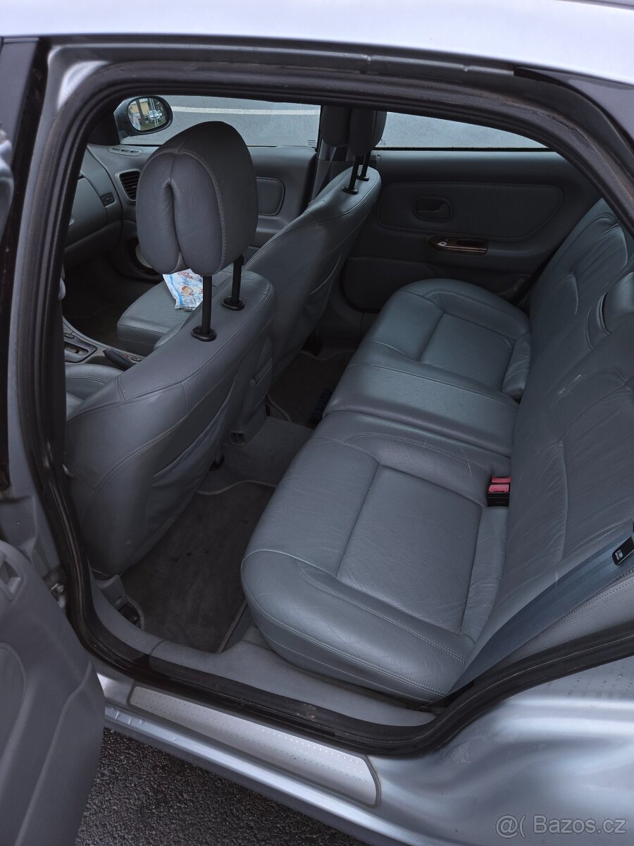 Renault Laguna 3L automat - 5