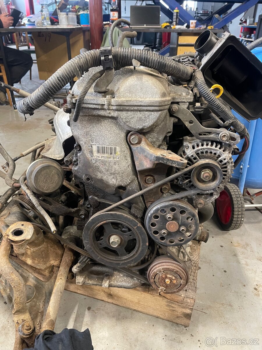 Toyota Yaris Verso motor, převodovka. - 5