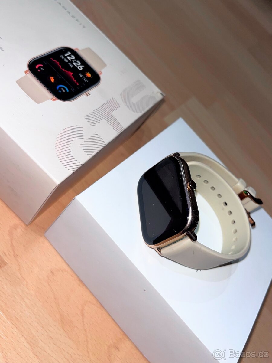 Amazfit GTS – zlatá barva - 5