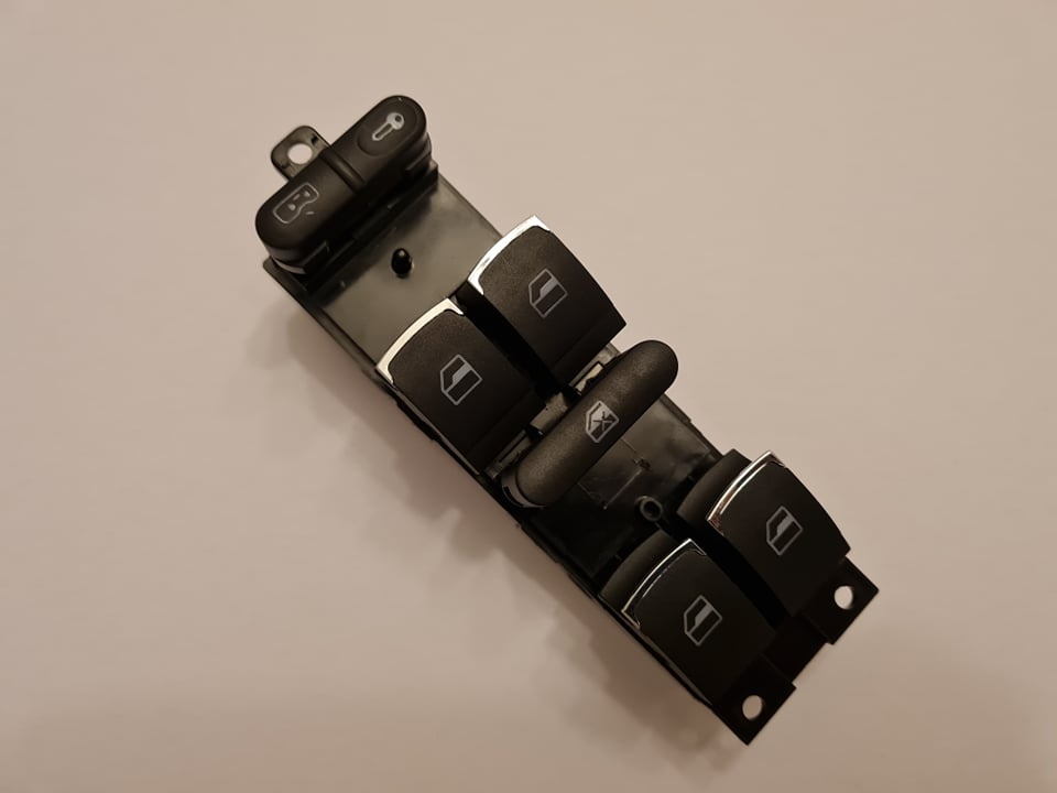 Ovladace vypinac svetiel a stahovanie okien SKODA VW - 5