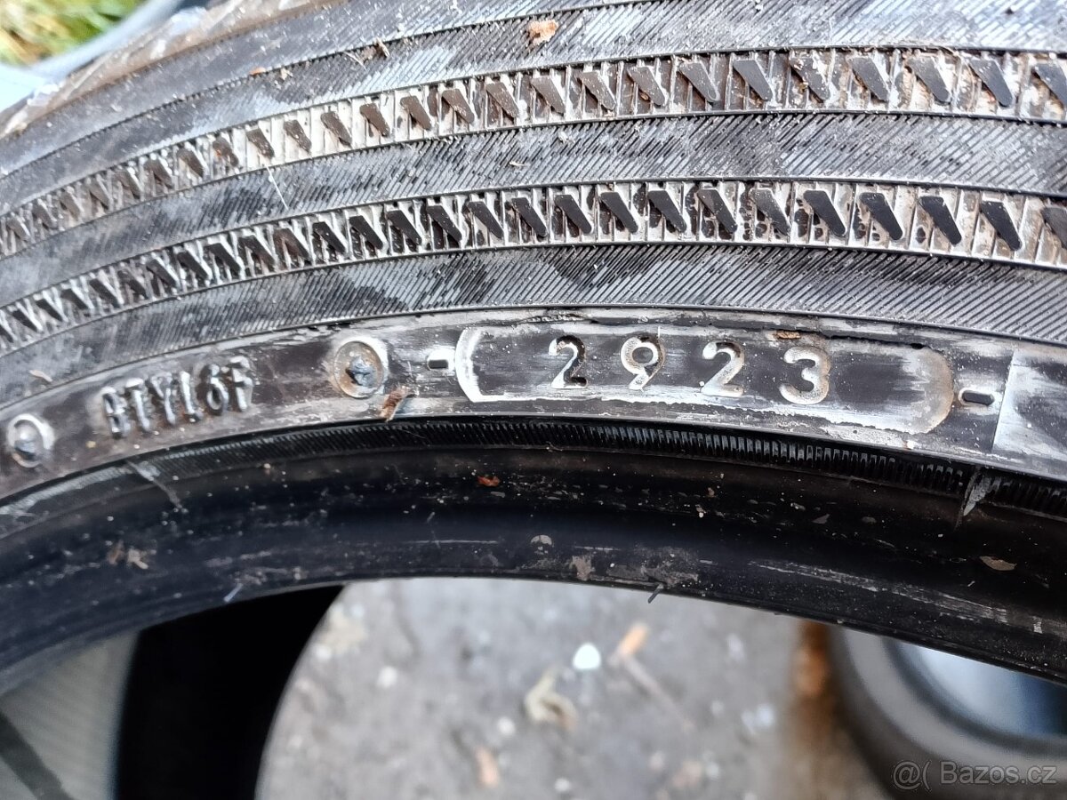 285/40/22 110w Yokohama - zimní pneu 2ks - 5