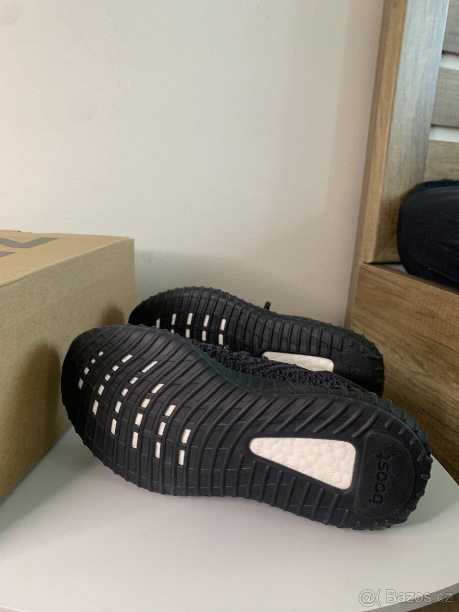 Adidas yeezy boost 350v2 black - 5