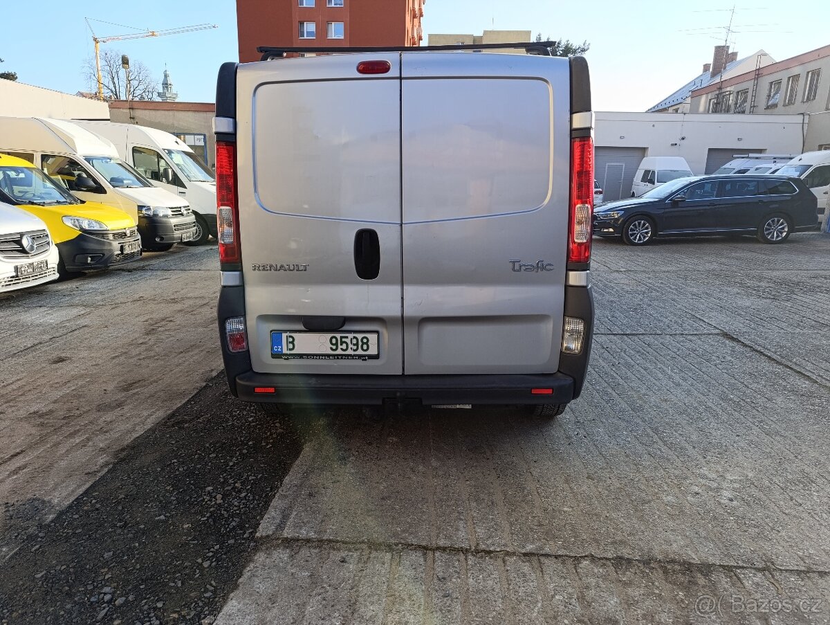 Renault Trafic Long 2.0dci - 5