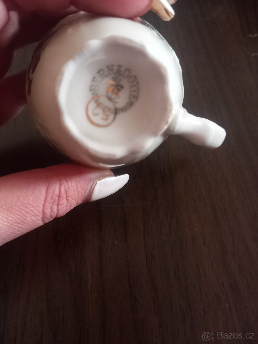 Šálky s podšálky, talíře - 5