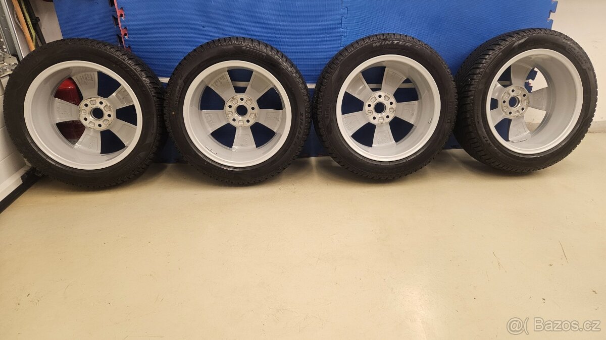 Zimní alu kola se senzory tlaku TPMS ŠKODA TRITON 215/55 R17 - 5