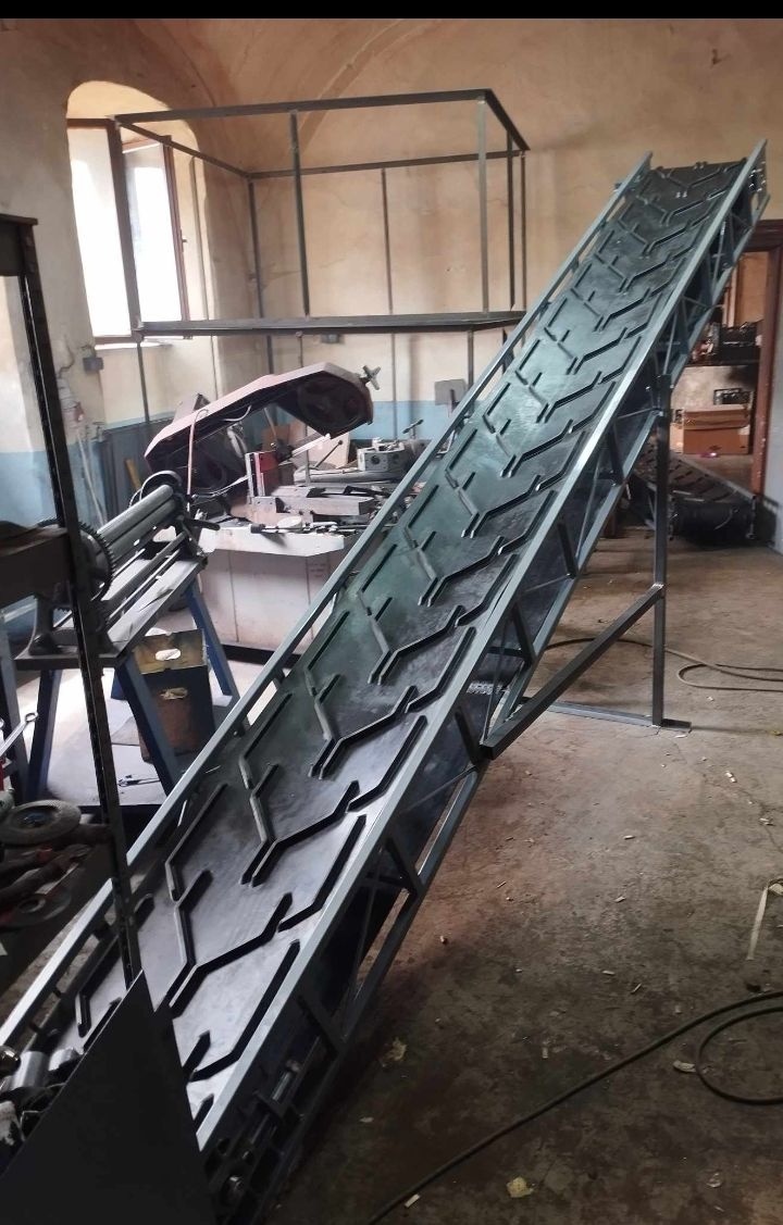 Pasový dopravník - 5