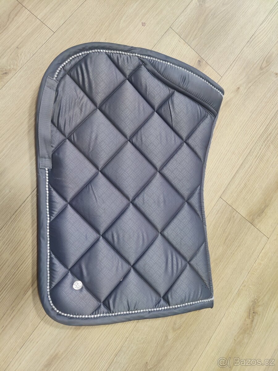 Více věcí k prodeji - 5