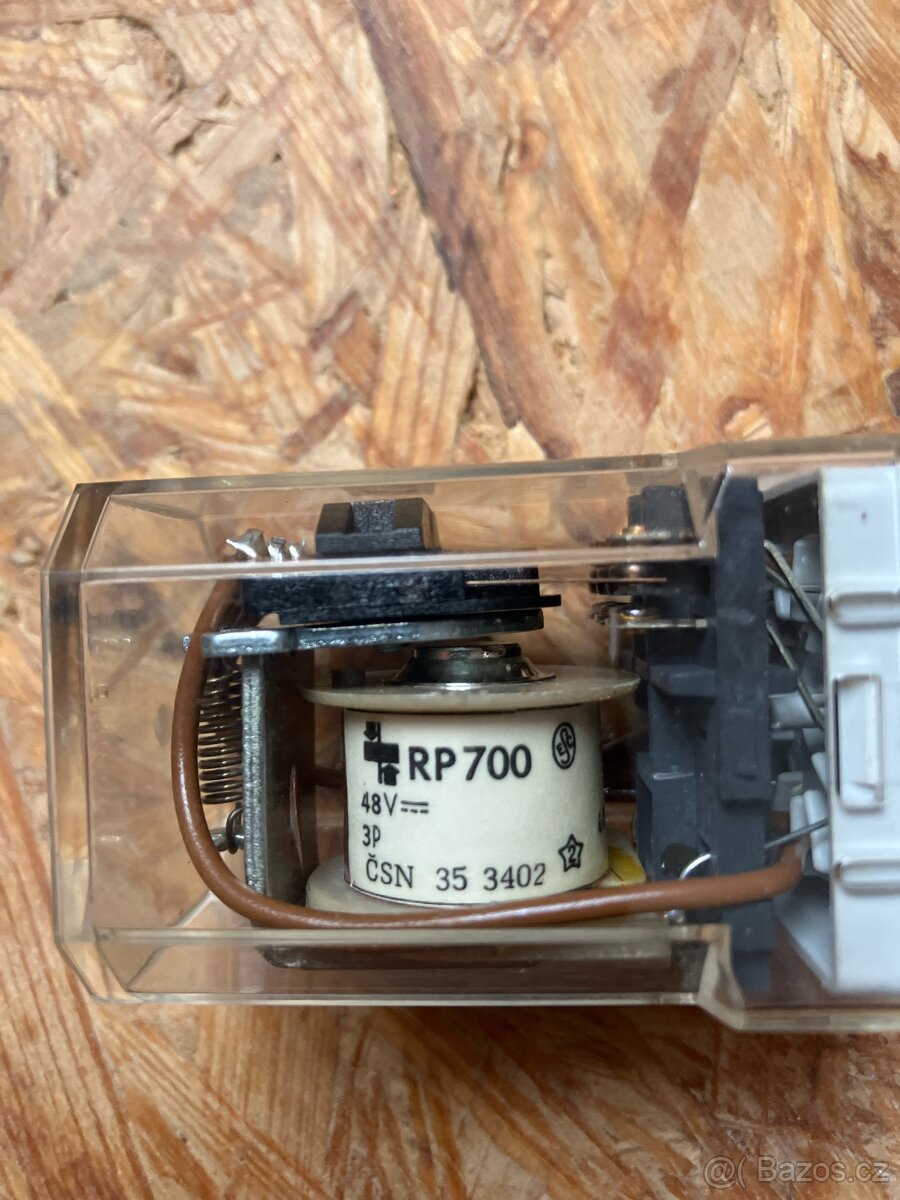 Pomocné relé RP 700 PC - 5