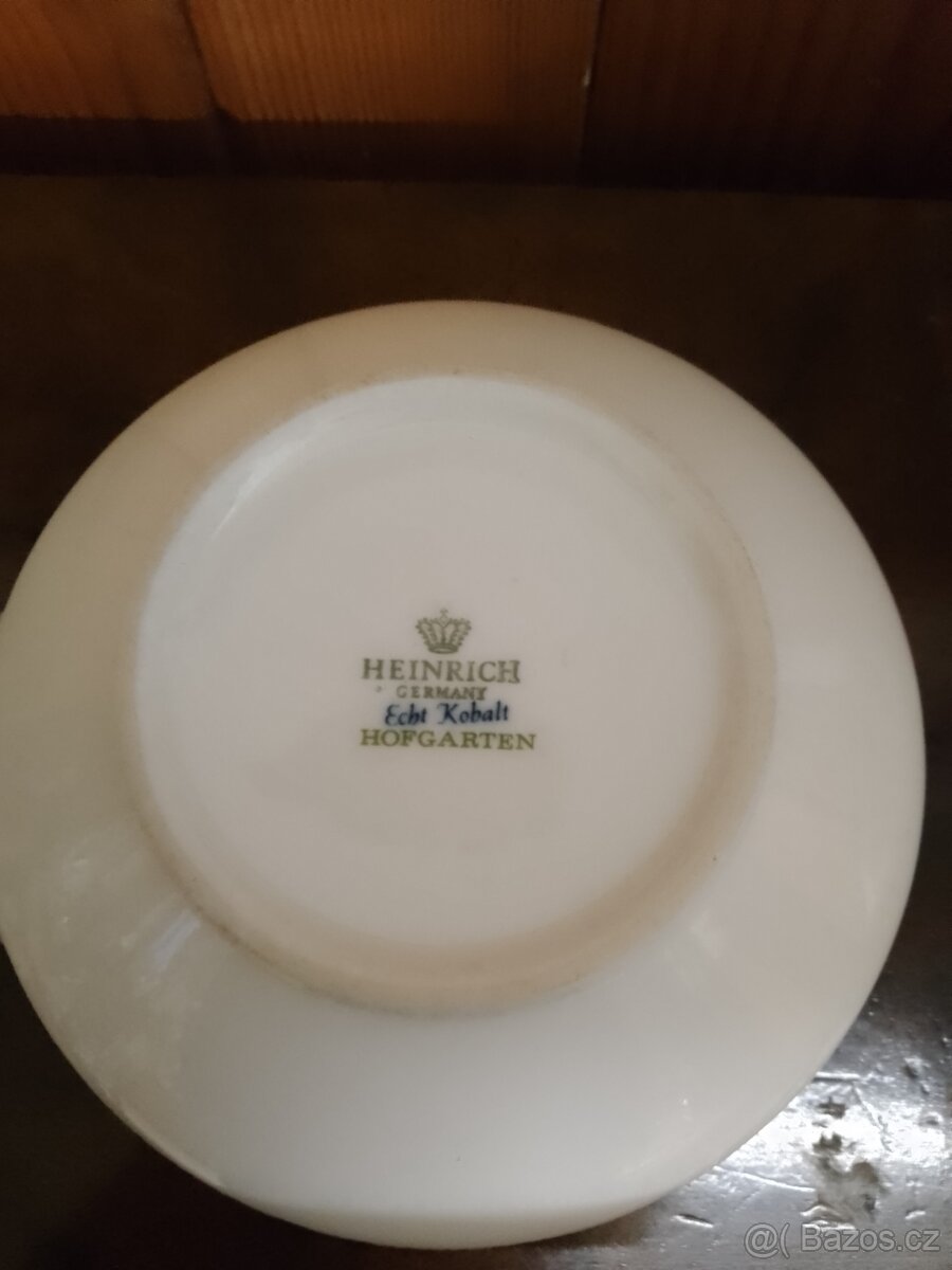 Pozlacená dóza - 5